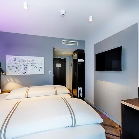 Premier Inn Darmstadt City Centre エクステリア 写真