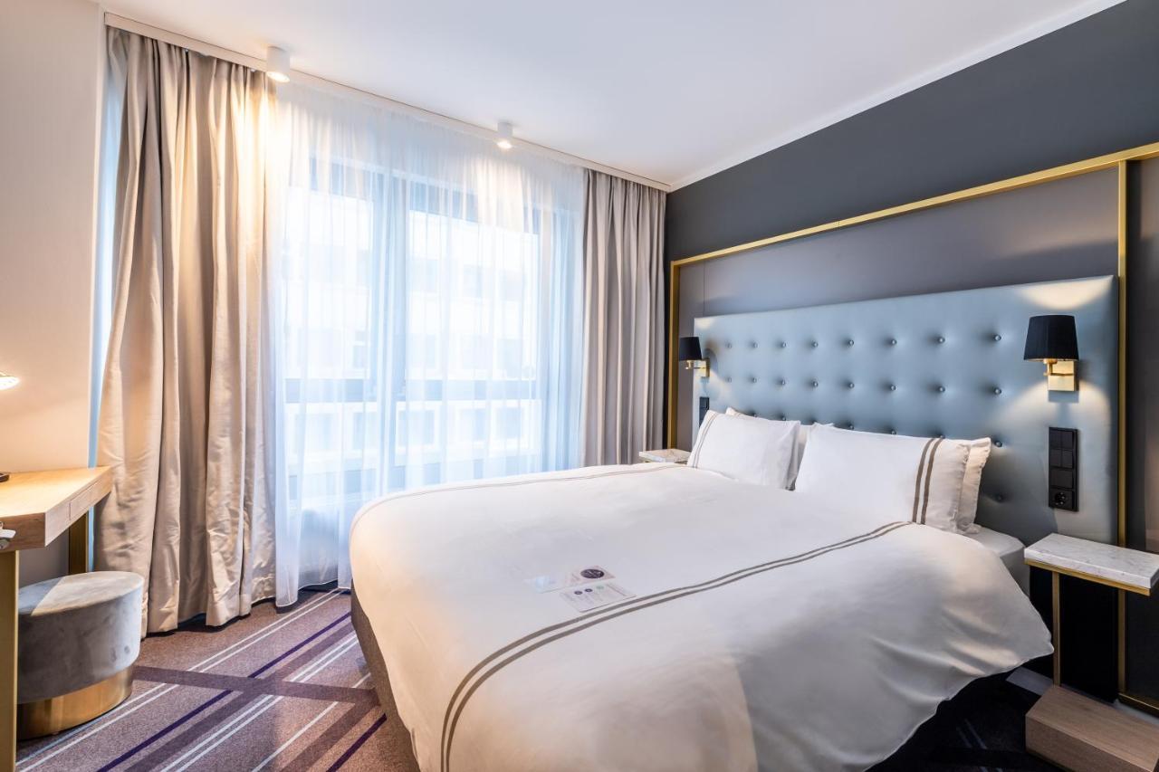 Premier Inn Darmstadt City Centre エクステリア 写真