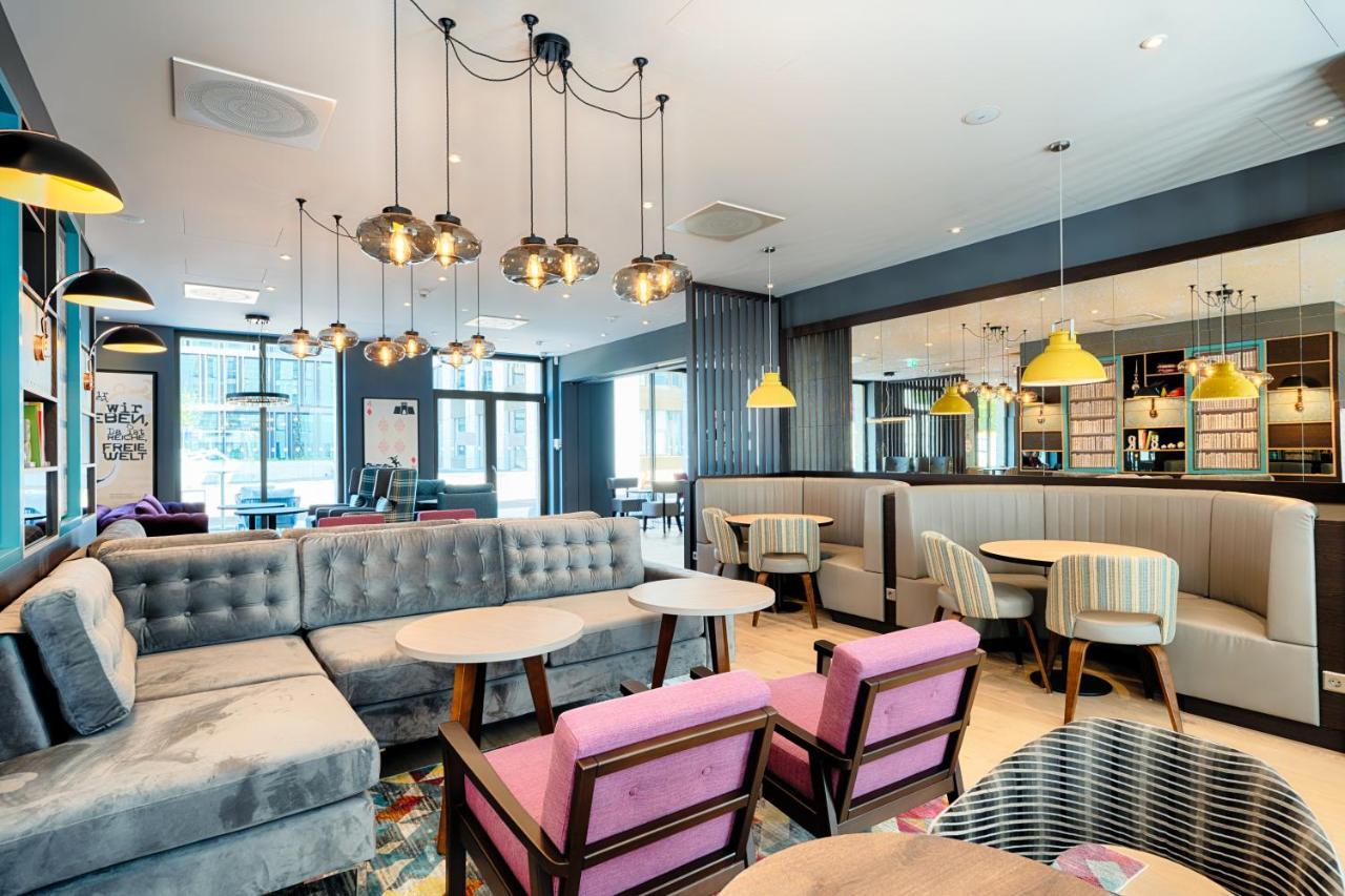 Premier Inn Darmstadt City Centre エクステリア 写真