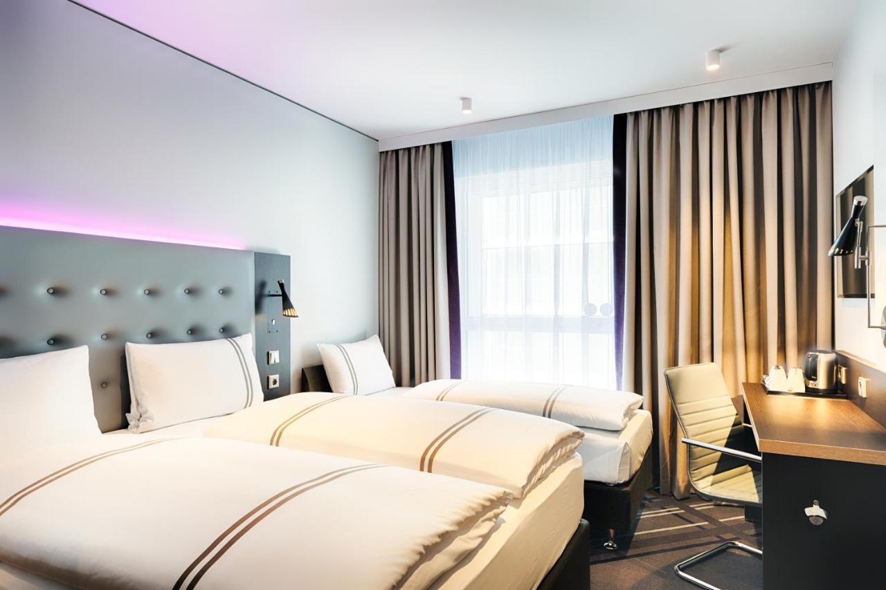 Premier Inn Darmstadt City Centre エクステリア 写真