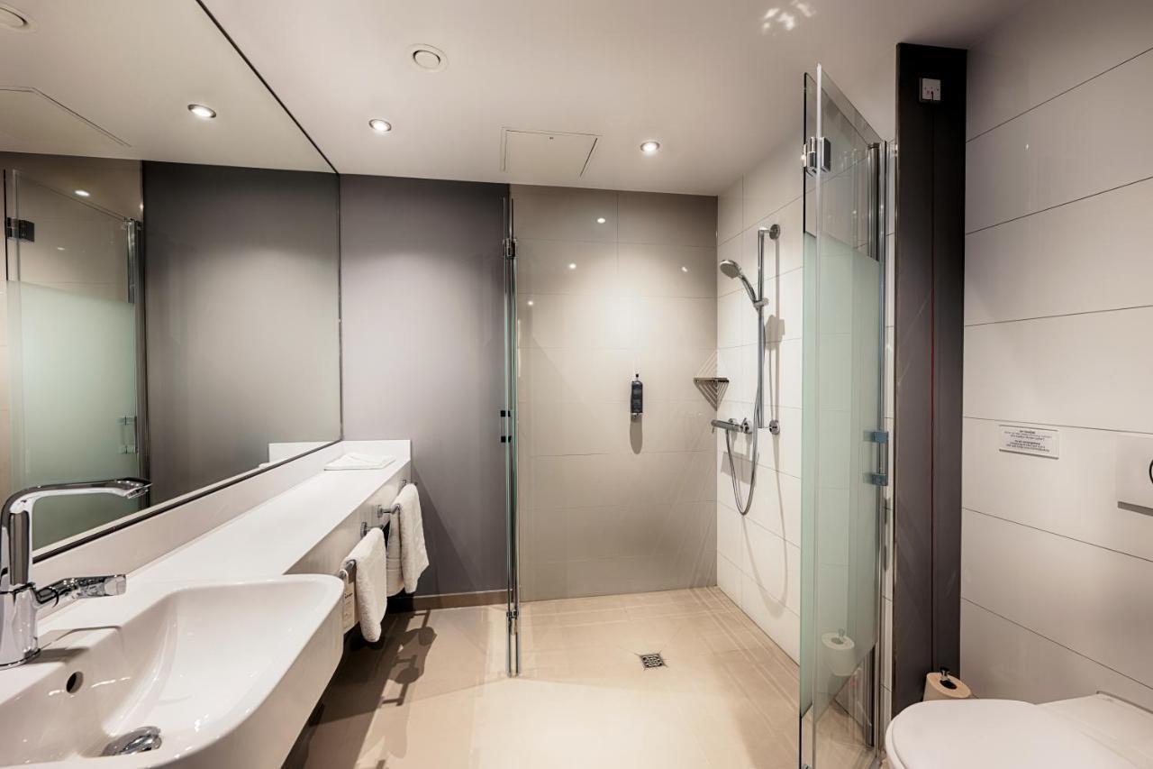 Premier Inn Darmstadt City Centre エクステリア 写真